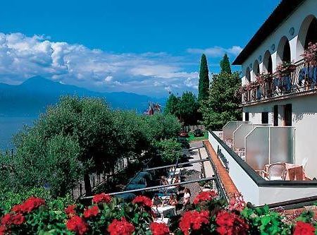 Hotel Fraderiana Torri Del Benaco Kamer foto